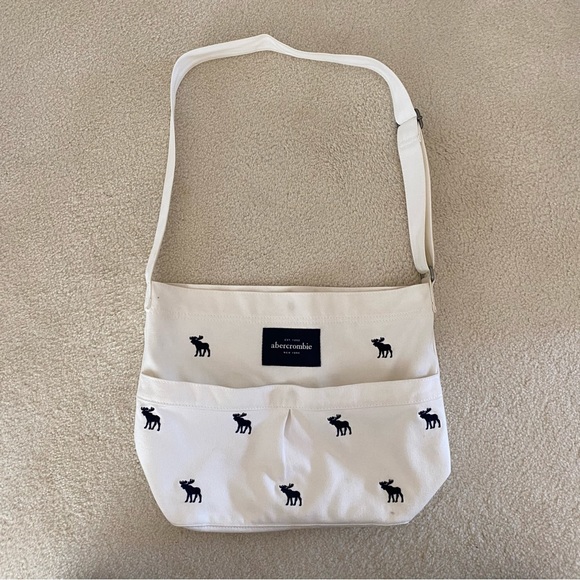 Abercrombie Embroidered Tote Bag - Picture 1 of 5